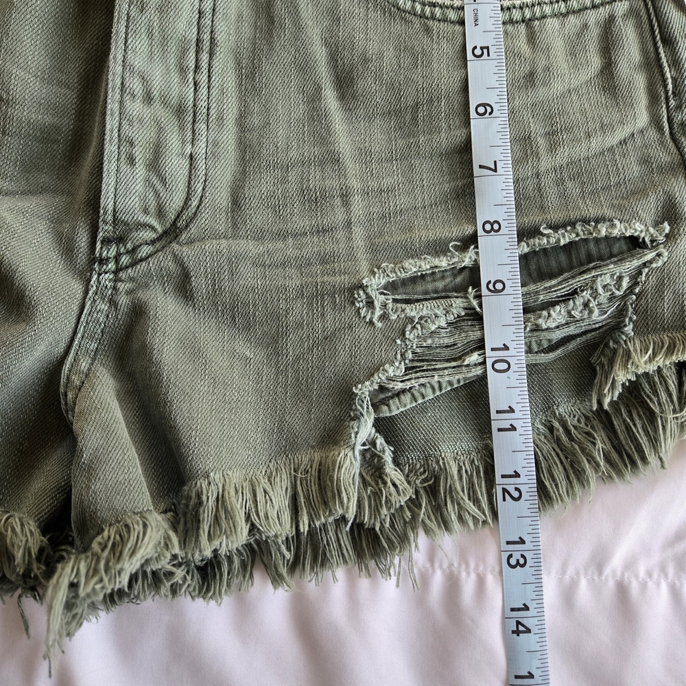 NWT Free People Loving Good Vibrations Shorts - Picture 6 of 6